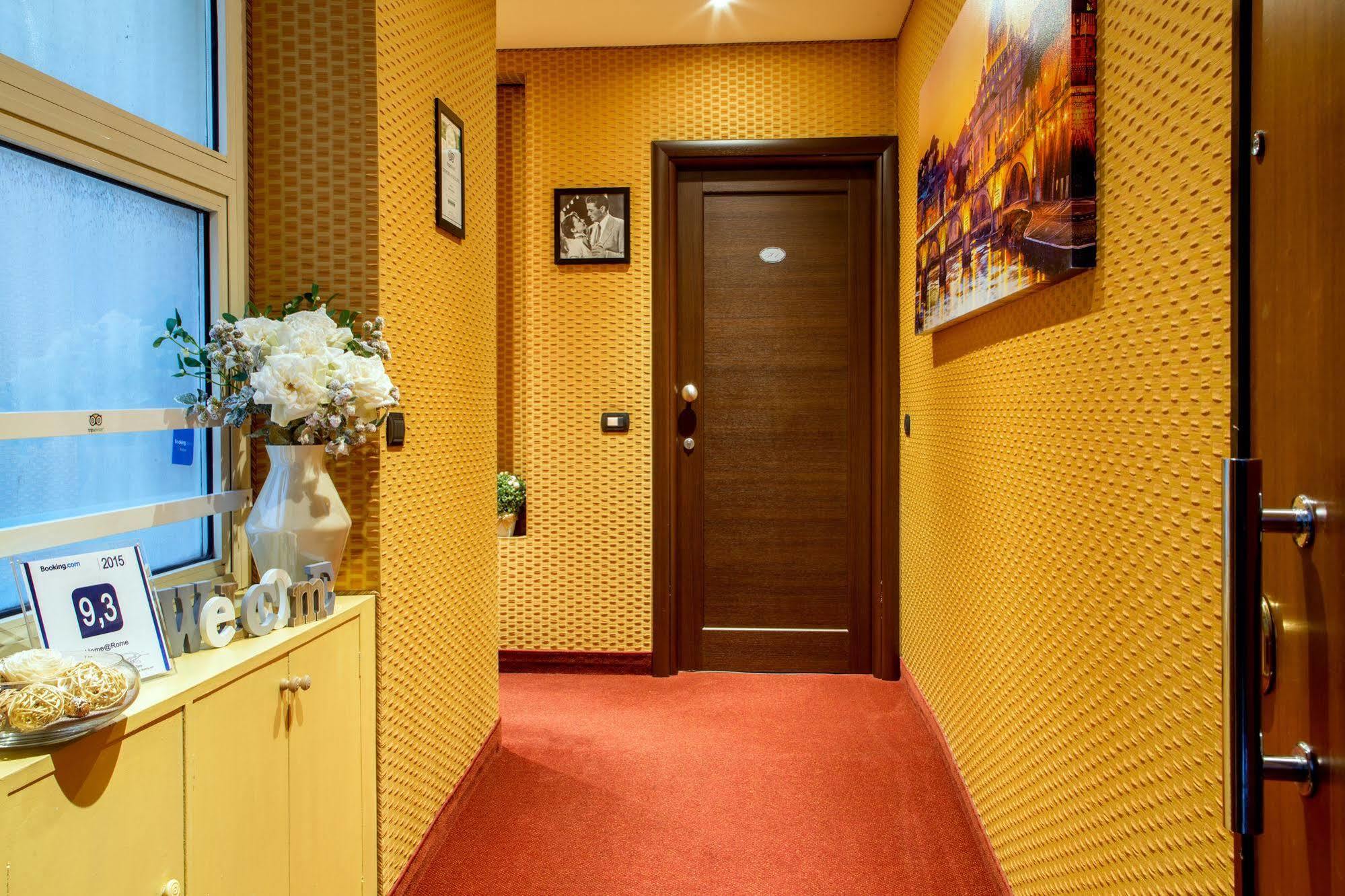 Art In Vatican Рим Екстер'єр фото